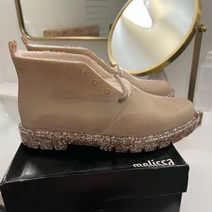 Melissa Women's Beige Lace-Up Ankle Boots